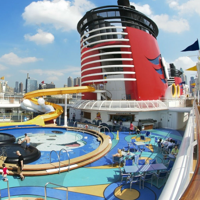 cruise-line-pools.jpg