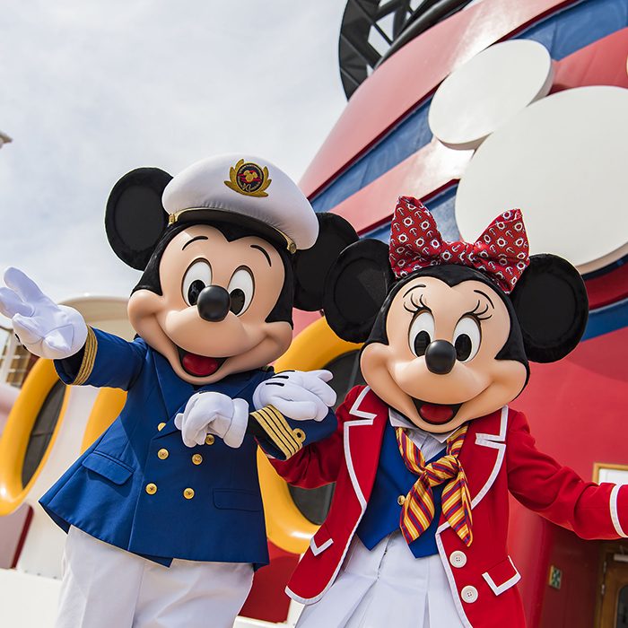 Disney-fantasy-Mickey-and-friends-2.jpg